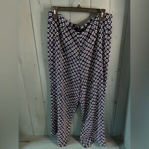 Talbots Navy and White Floral Wide Leg Ankle Pants | Size 12